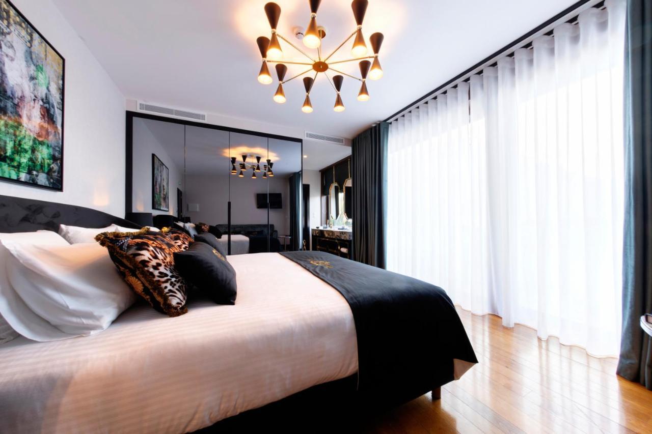 1877 Estrela Palace Aveiro Exterior photo A bedroom at the hotel