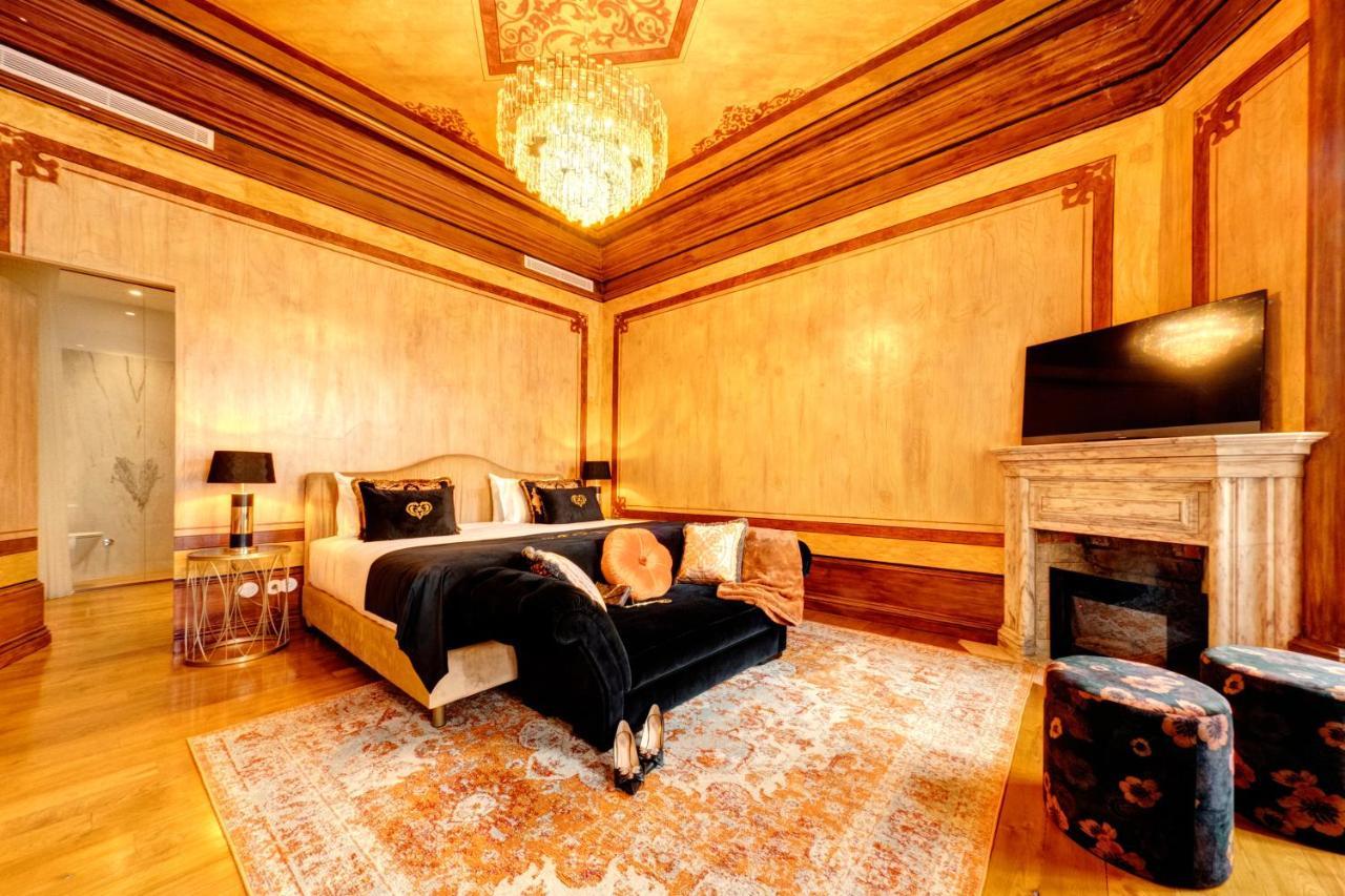 1877 Estrela Palace Aveiro Exterior photo A bedroom at the hotel