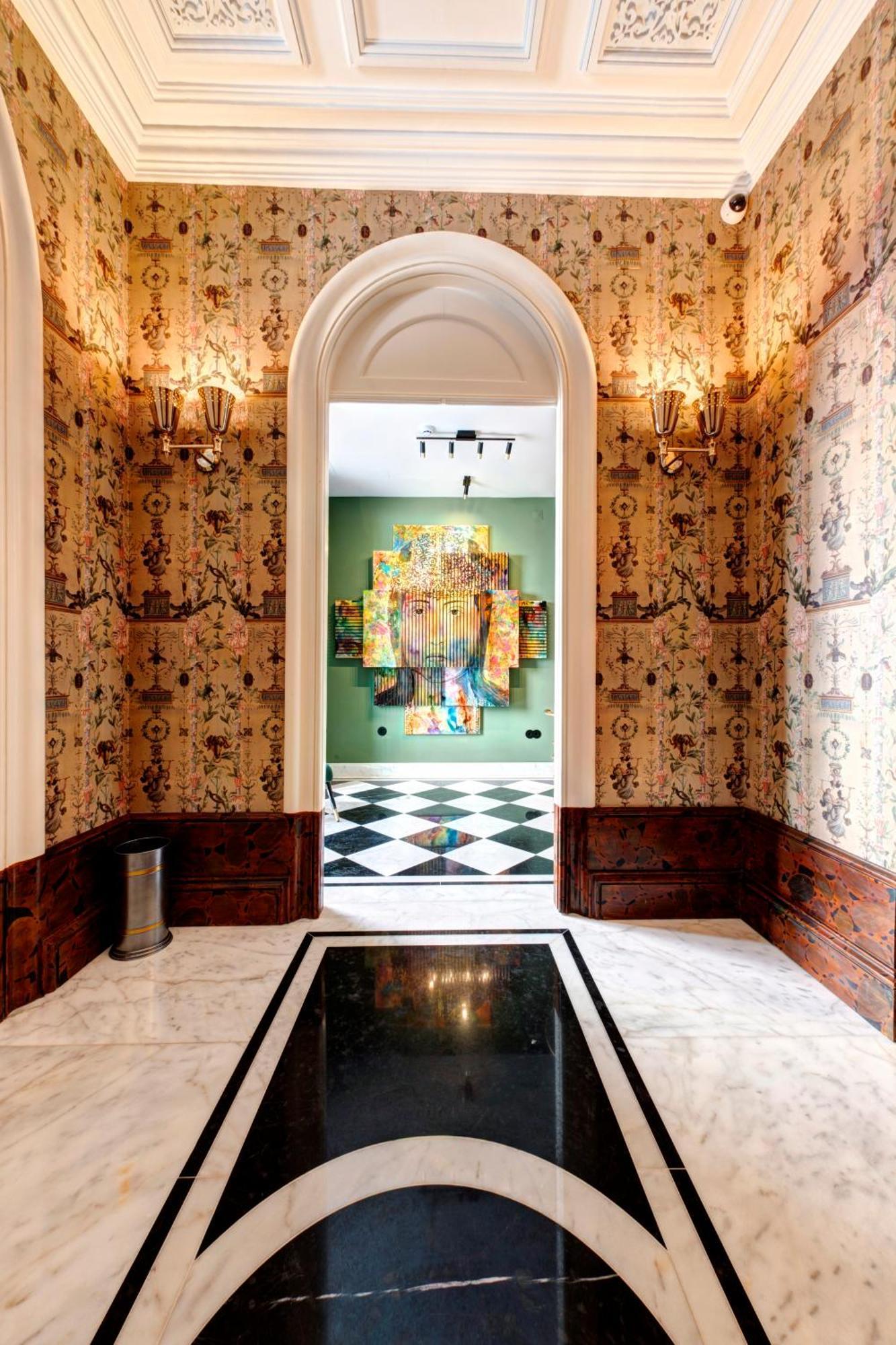 1877 Estrela Palace Aveiro Exterior photo Entrance Hall